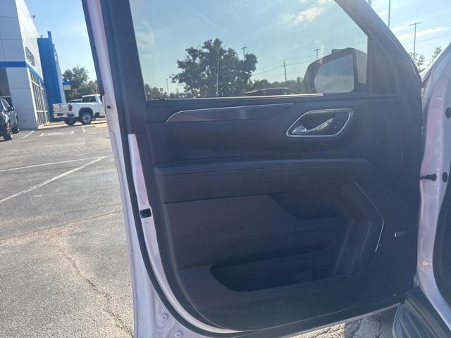 used 2024 GMC Yukon XL car, priced at $65,099