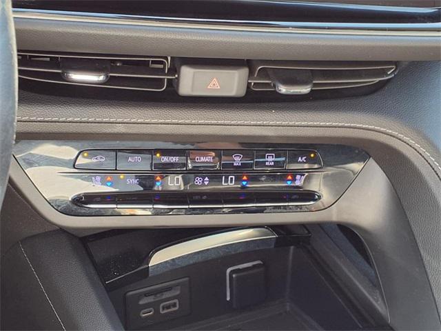 used 2022 Buick Envision car, priced at $29,483