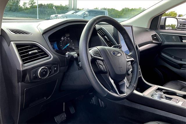 used 2024 Ford Edge car, priced at $24,990