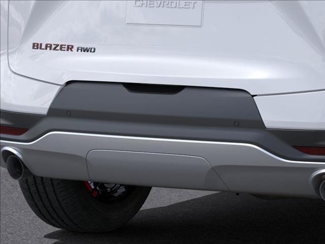 new 2025 Chevrolet Blazer car, priced at $40,305