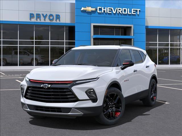 new 2025 Chevrolet Blazer car, priced at $40,305