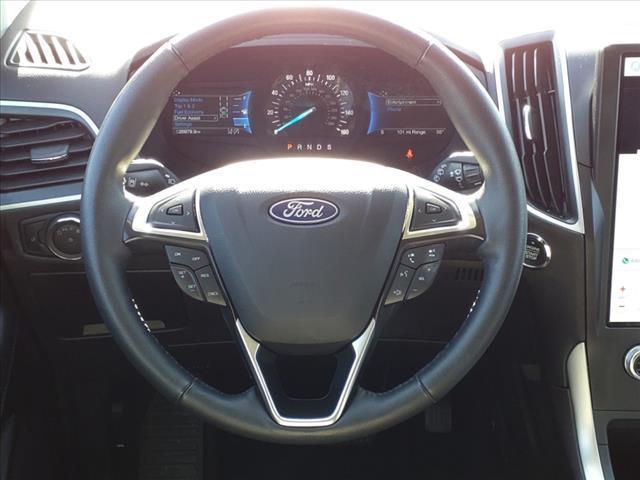 used 2024 Ford Edge car, priced at $25,952