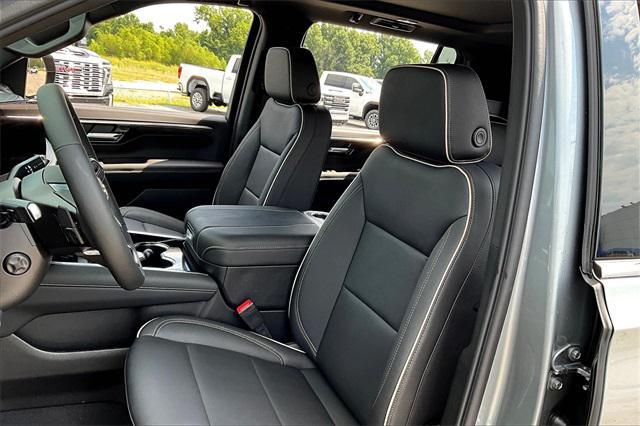 new 2025 Chevrolet Suburban car, priced at $80,830