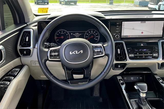 used 2022 Kia Sorento car, priced at $27,644