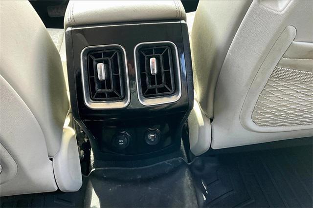 used 2022 Kia Sorento car, priced at $27,644