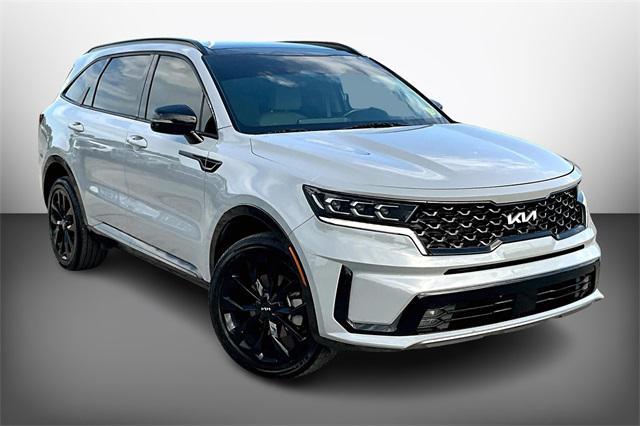 used 2022 Kia Sorento car, priced at $27,644