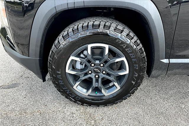 new 2026 Chevrolet Equinox car, priced at $35,660
