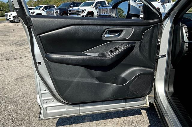 used 2024 Nissan Rogue car, priced at $23,641