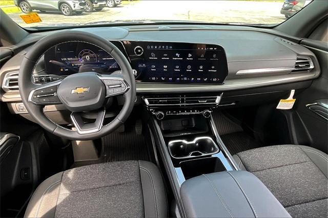 new 2025 Chevrolet Traverse car, priced at $42,545