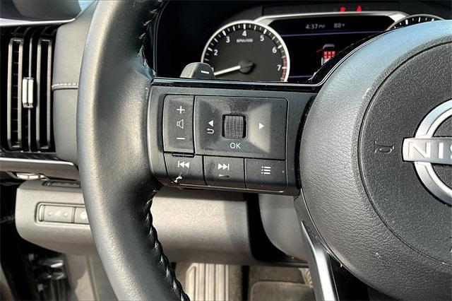 used 2022 Nissan Pathfinder car, priced at $27,152