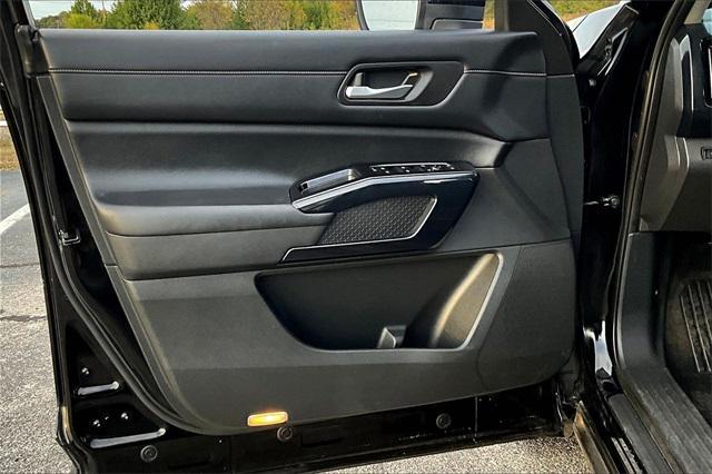 used 2022 Nissan Pathfinder car, priced at $19,999