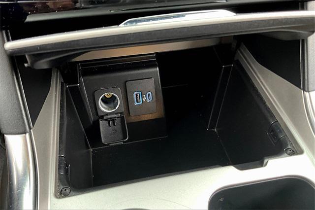 used 2024 Ford Explorer car, priced at $32,918