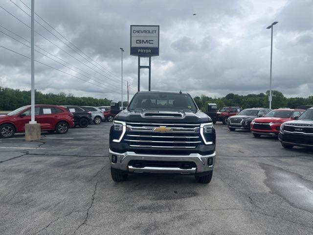 used 2024 Chevrolet Silverado 3500 car, priced at $65,999