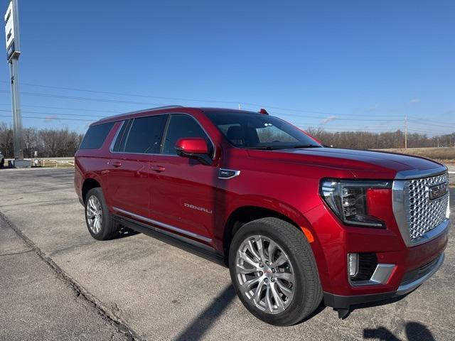 used 2023 GMC Yukon XL car, priced at $63,480