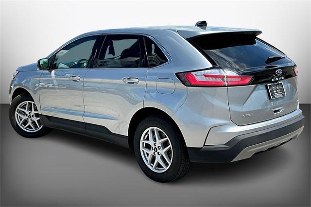 used 2024 Ford Edge car, priced at $25,256