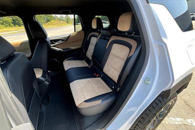 new 2026 Chevrolet Equinox car, priced at $38,390