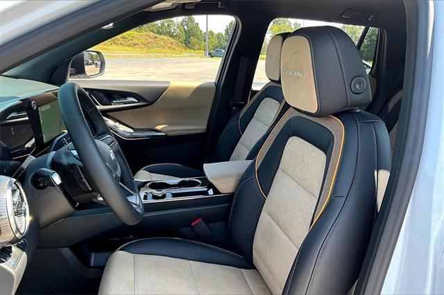 new 2026 Chevrolet Equinox car, priced at $38,390