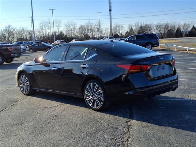 used 2023 Nissan Altima car, priced at $23,677