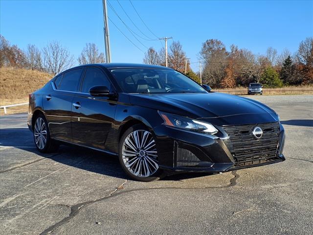 used 2023 Nissan Altima car, priced at $23,677