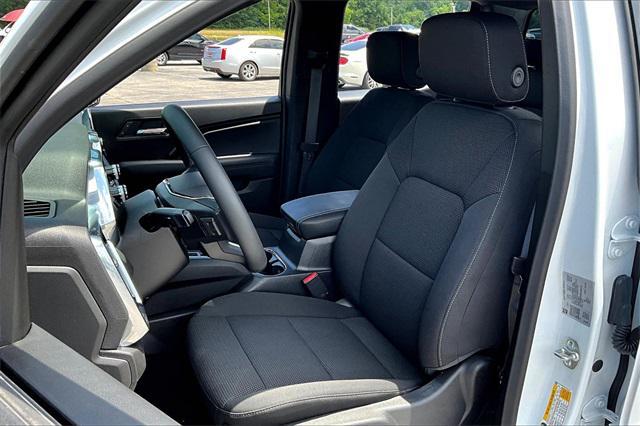 new 2025 GMC Canyon car, priced at $41,180