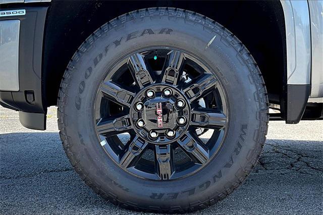 new 2025 GMC Sierra 3500 car, priced at $85,500