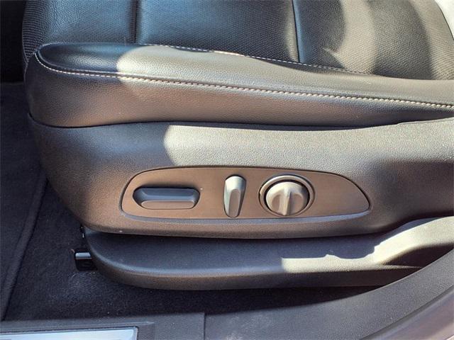 used 2023 GMC Acadia car, priced at $27,799