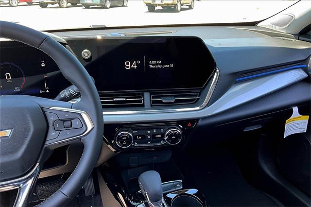 new 2025 Chevrolet Trax car, priced at $24,690