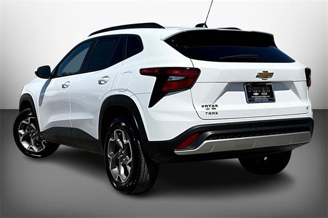 new 2025 Chevrolet Trax car, priced at $24,690