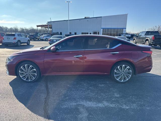 used 2023 Nissan Altima car, priced at $26,128