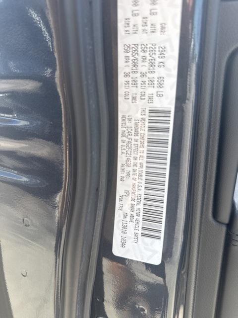 used 2015 Jeep Grand Cherokee car, priced at $14,500
