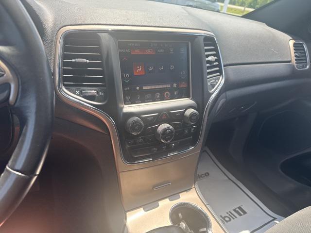 used 2015 Jeep Grand Cherokee car, priced at $14,500