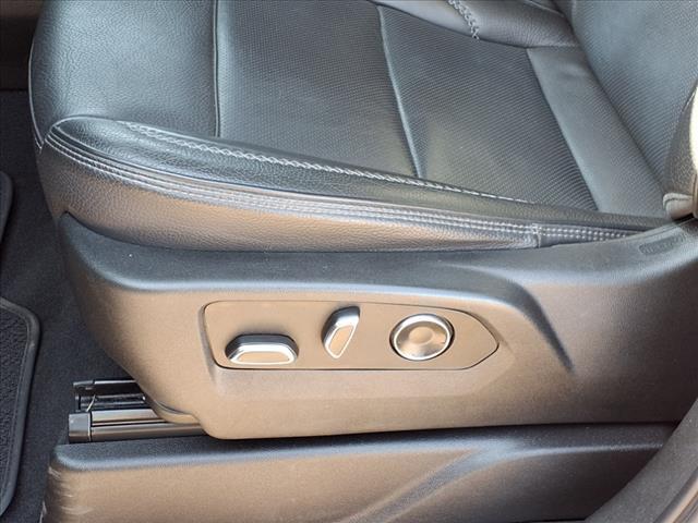 used 2023 GMC Yukon car, priced at $58,024