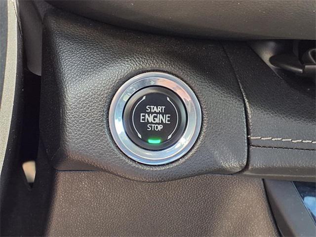 used 2022 Buick Envision car, priced at $21,651
