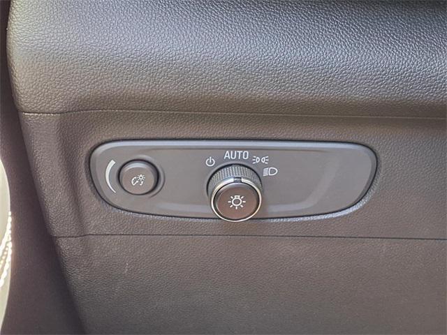 used 2022 Buick Envision car, priced at $21,651