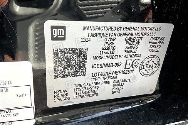 used 2025 GMC Sierra 2500 car, priced at $74,127