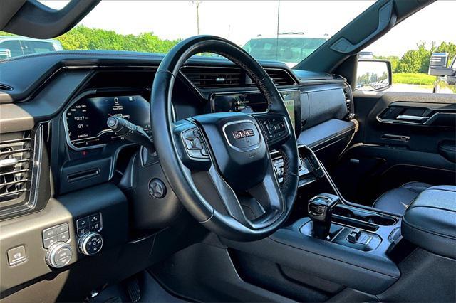 used 2023 GMC Sierra 1500 car, priced at $46,900