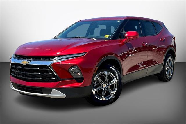 new 2025 Chevrolet Blazer car, priced at $36,290