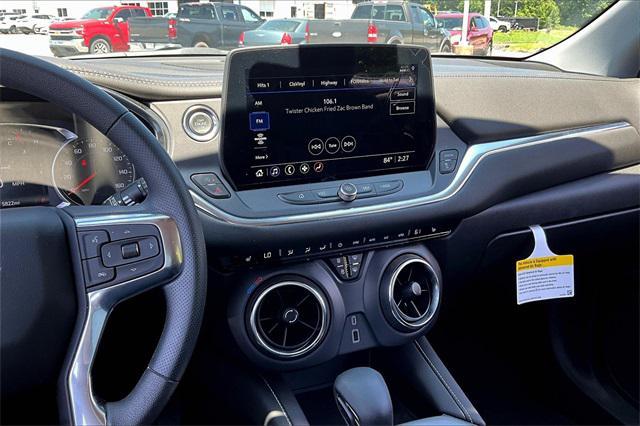 new 2025 Chevrolet Blazer car, priced at $36,290
