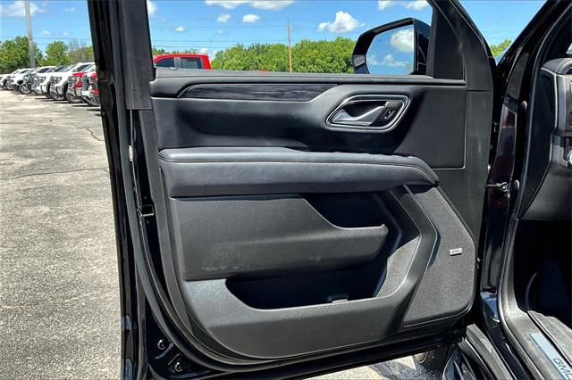 used 2022 GMC Yukon car, priced at $51,990