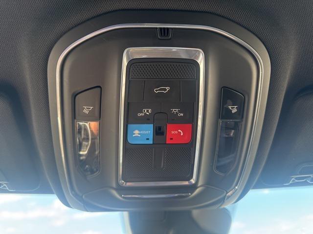 used 2022 Jeep Grand Cherokee L car, priced at $31,779