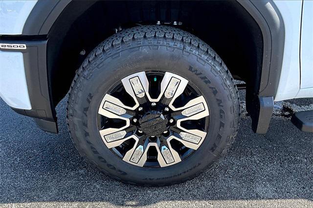 new 2025 GMC Sierra 2500 car, priced at $69,380