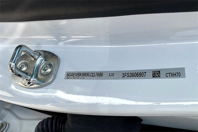 used 2024 Buick Enclave car, priced at $36,294
