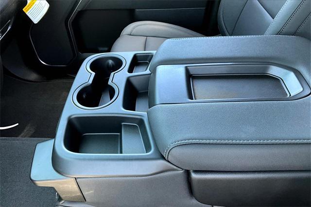 new 2025 GMC Sierra 2500 car, priced at $69,685