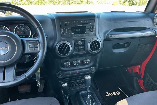 used 2015 Jeep Wrangler Unlimited car, priced at $18,373