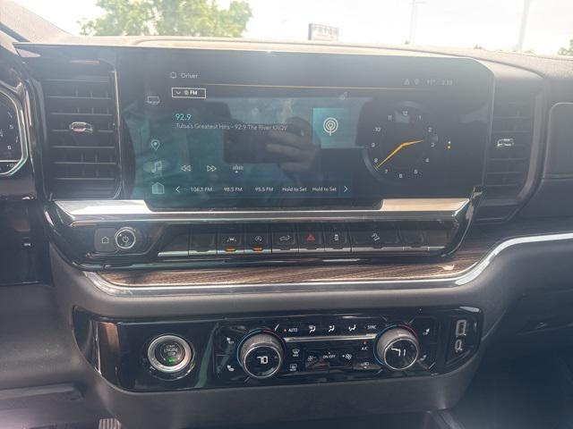 used 2022 Chevrolet Silverado 1500 car, priced at $41,617