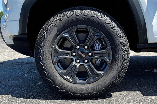 new 2025 GMC Canyon car, priced at $46,948
