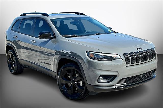 used 2023 Jeep Cherokee car, priced at $25,907