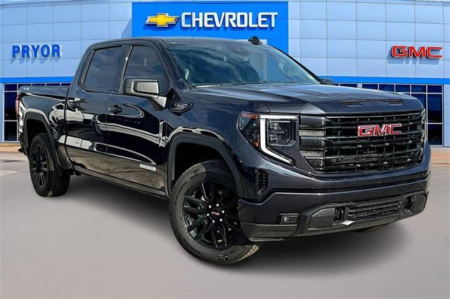 new 2025 GMC Sierra 1500 car, priced at $53,040