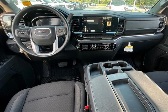 new 2025 GMC Sierra 1500 car, priced at $53,040