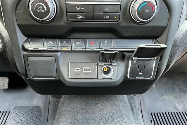 used 2024 Chevrolet Silverado 1500 car, priced at $36,320